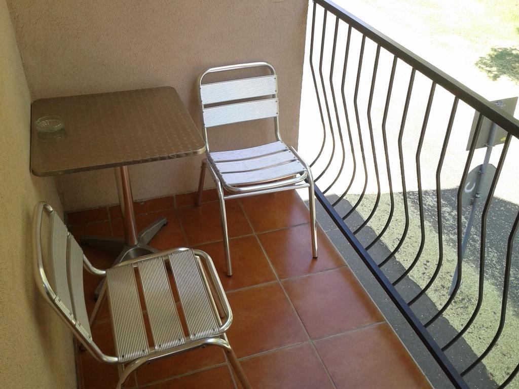Deak Vendeghaz Apartman Hotell Hajdúszoboszló Rom bilde